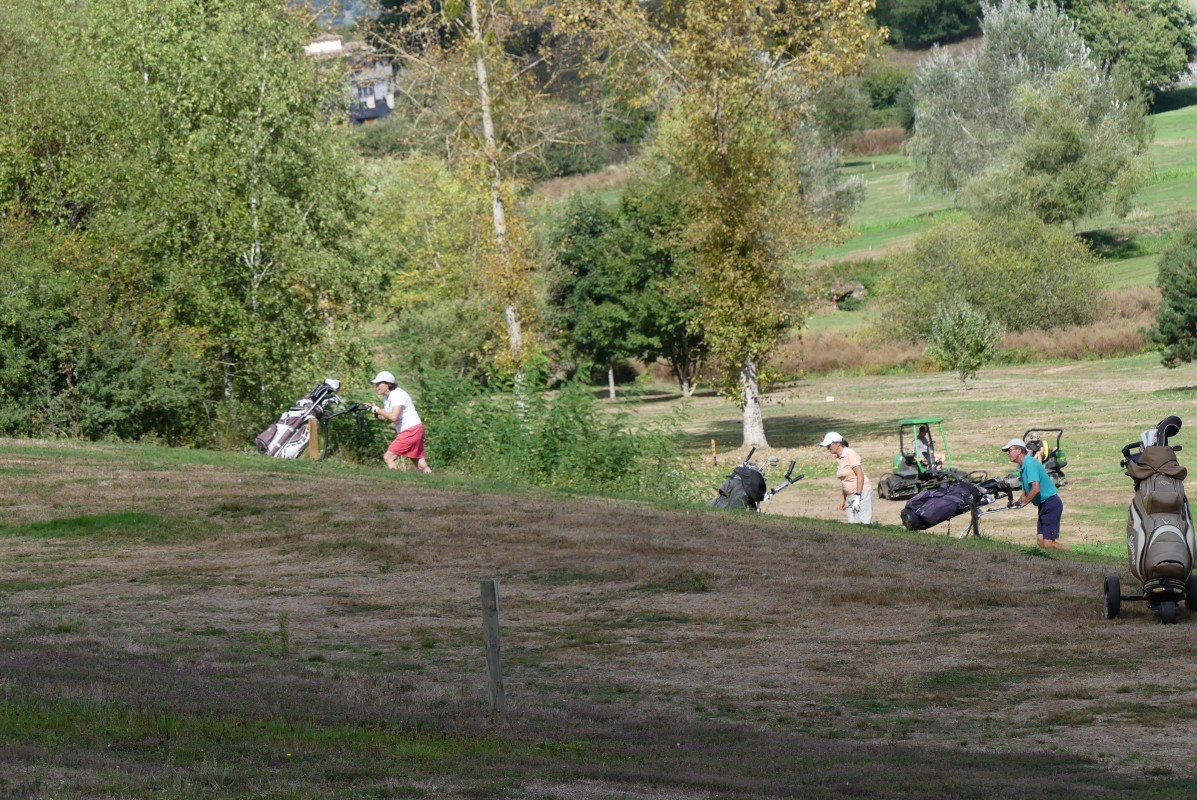 2022-09-15-Vezac-haute-auvergne (46).jpg