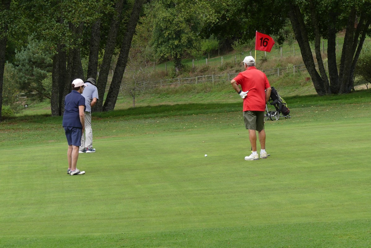 2022-09-15-Vezac-haute-auvergne (56).jpg