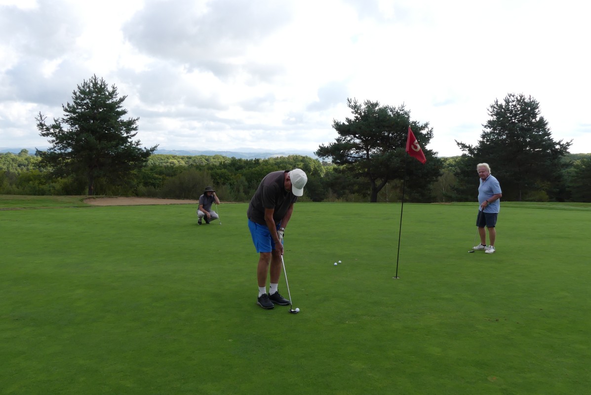 2022-09-15-Vezac-haute-auvergne (84).jpg