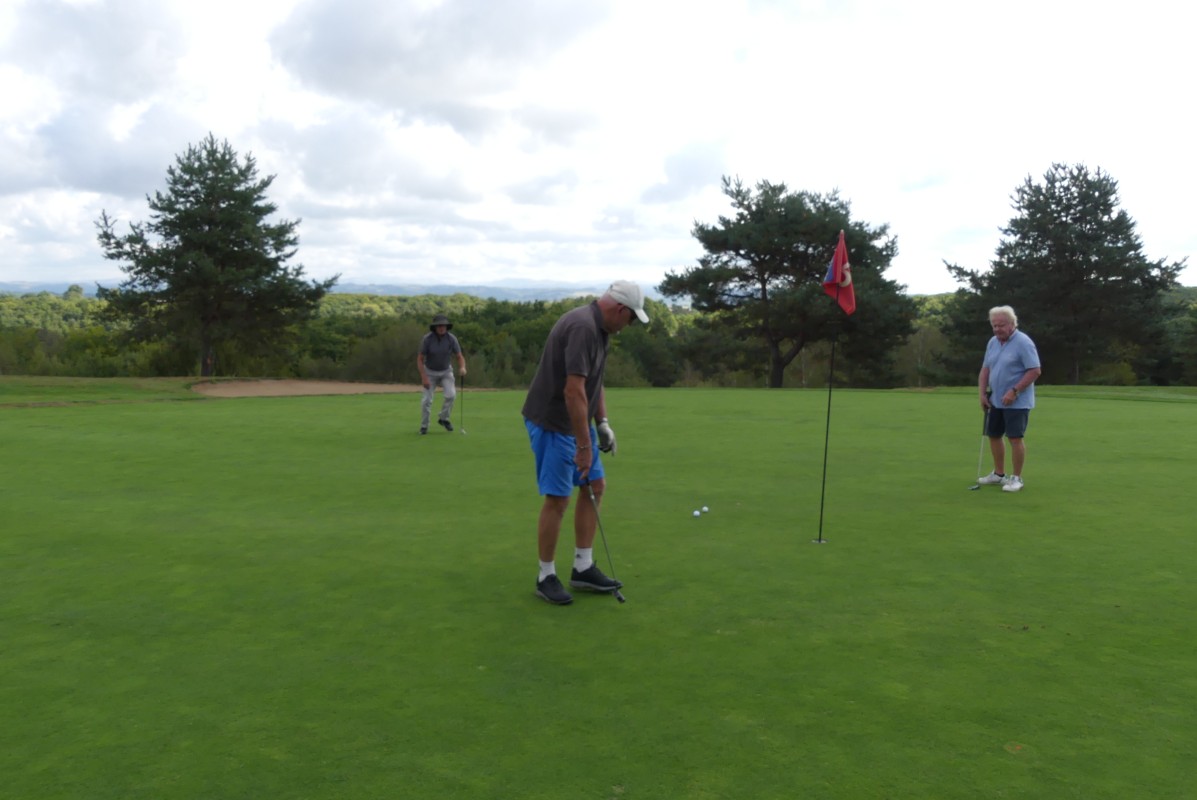 2022-09-15-Vezac-haute-auvergne (85).jpg