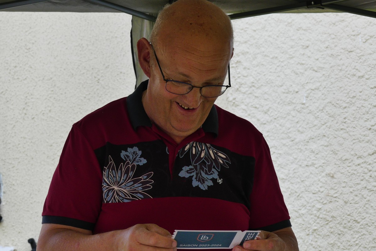 2023-06-17-anniversaire -70ans-Guy (138).jpg