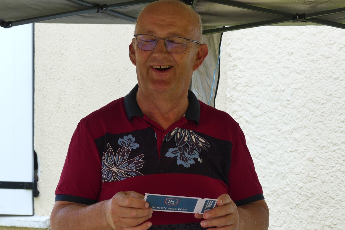 2023-06-17-anniversaire -70ans-Guy (139).jpg