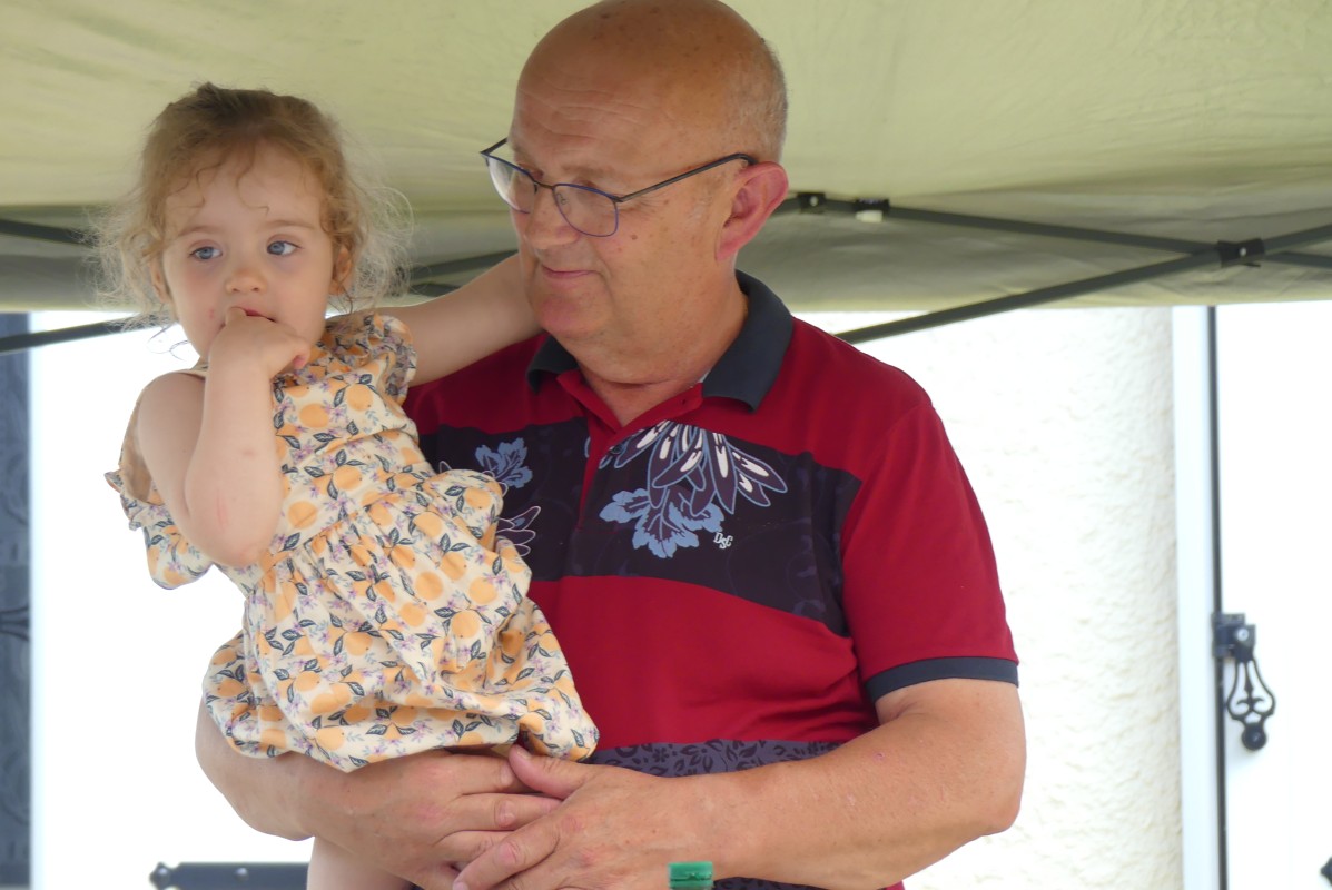 2023-06-17-anniversaire -70ans-Guy (247).jpg